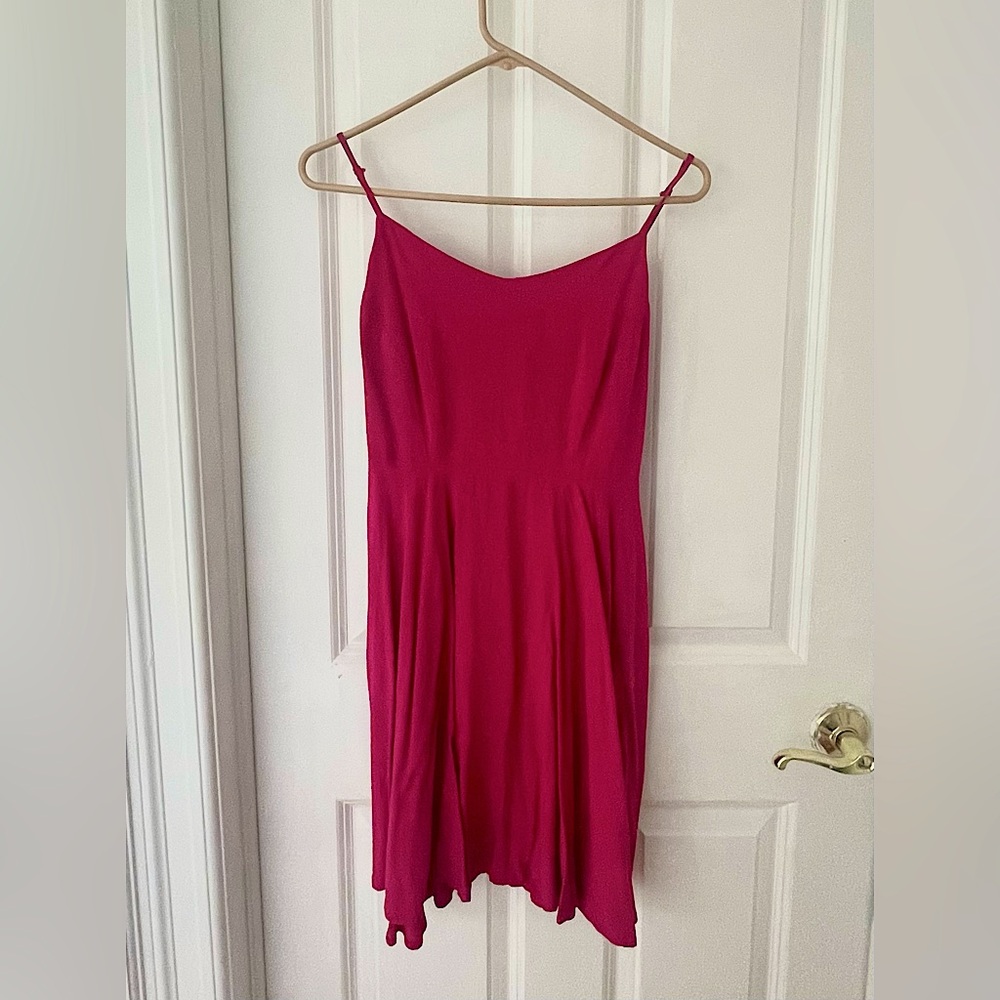 Old Navy Pink Fit & Flare Summer Dress (SIZE M)